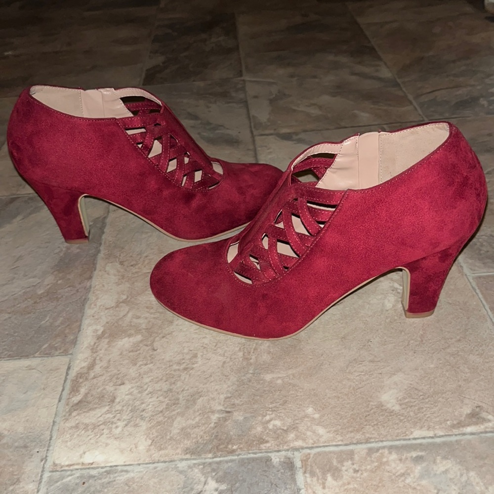 DSW Journee Collection Piper Bootie Heels -- Burgundy - Picture 12 of 12